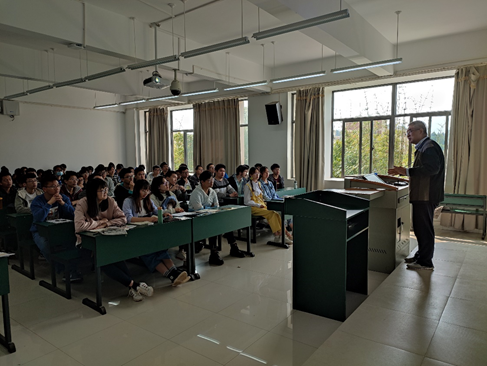 上海交通大学马红孺教授受邀到我院讲学